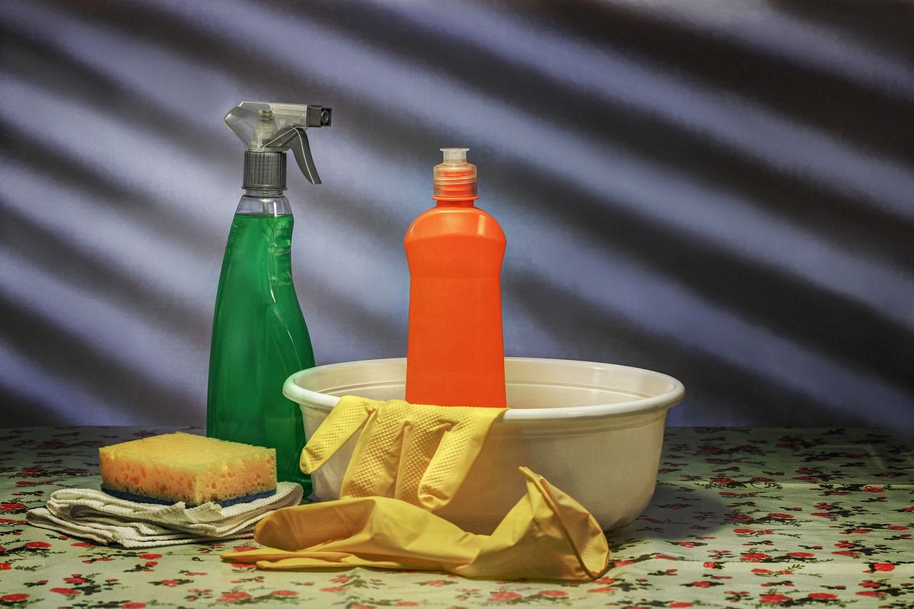 découvrez notre gamme de produits de nettoyage ménagers efficaces pour une maison propre et saine. solutions écologiques et puissantes adaptées à tous vos besoins.